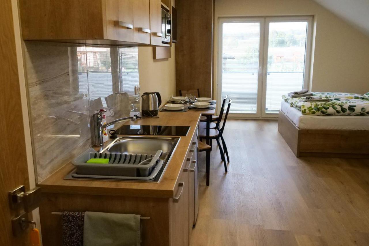 Apartmany Family Nova Lesna Bagian luar foto