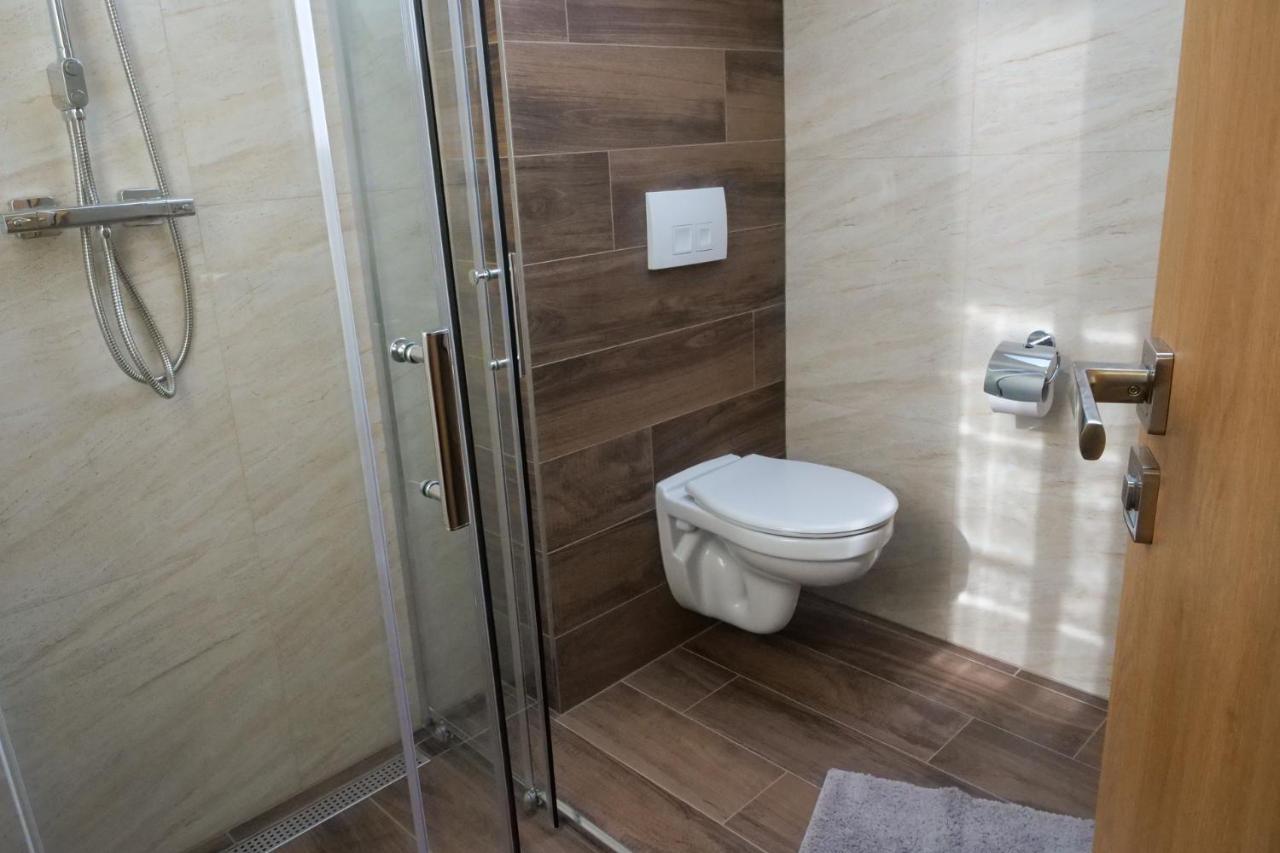 Apartmany Family Nova Lesna Bagian luar foto