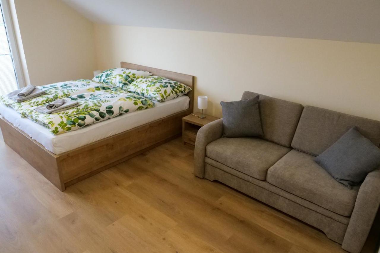 Apartmany Family Nova Lesna Bagian luar foto